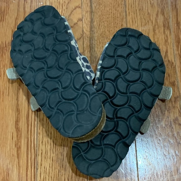 Tocoto Vintage Leather Buckle Slides - Picture 3 of 3